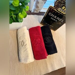 CHANEL Bath Rag Set